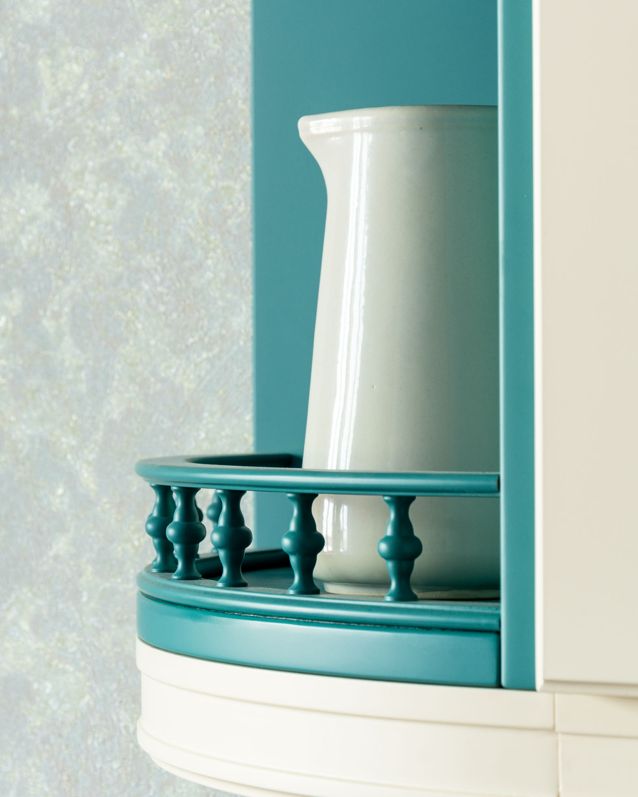 Контрастная кухня в Пензе