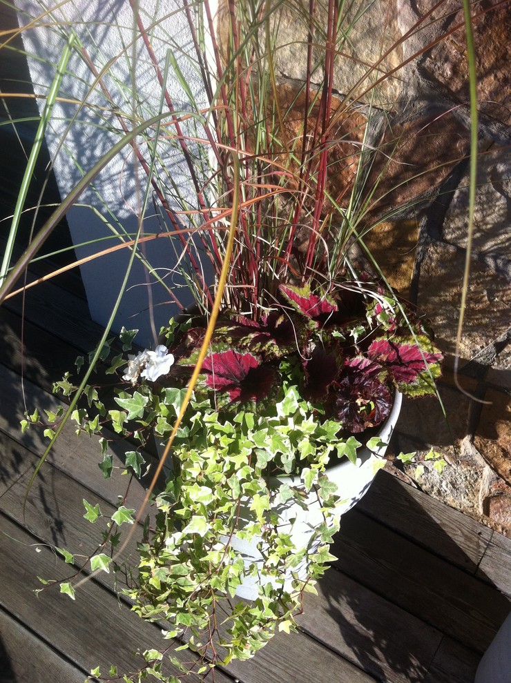 Уличные кашпо