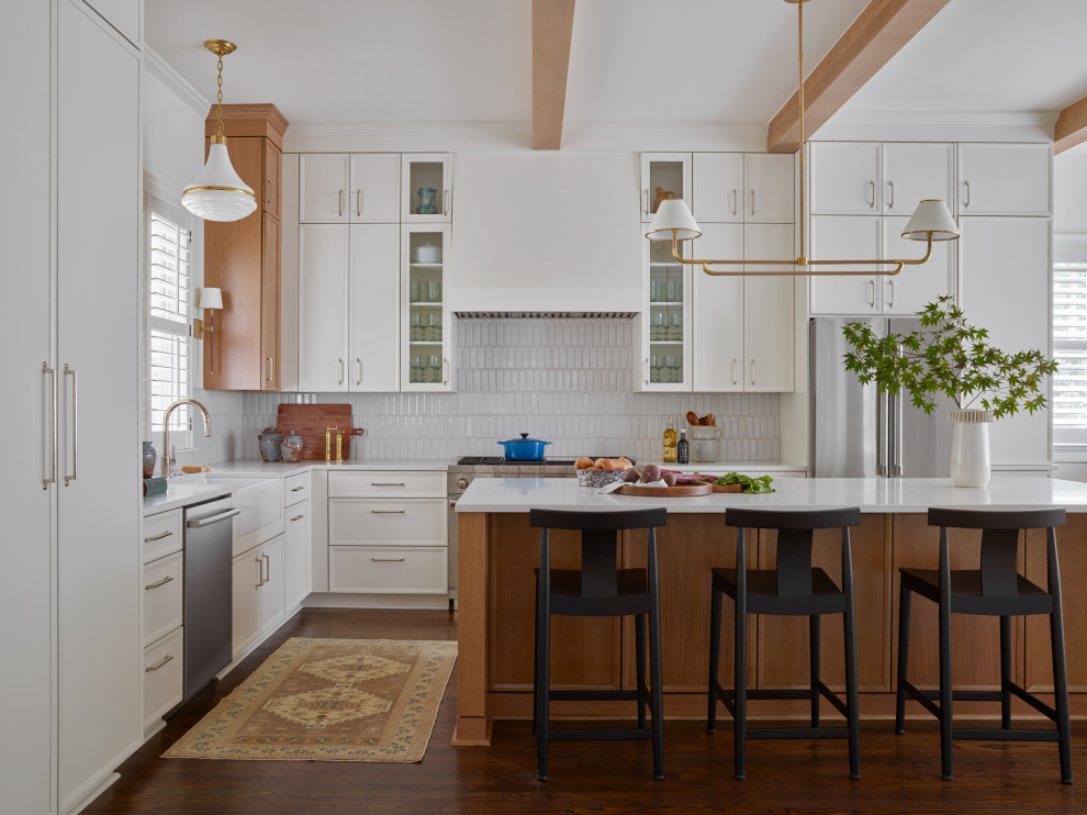 Inspiration for a transitional kitchen remodel in Atlanta