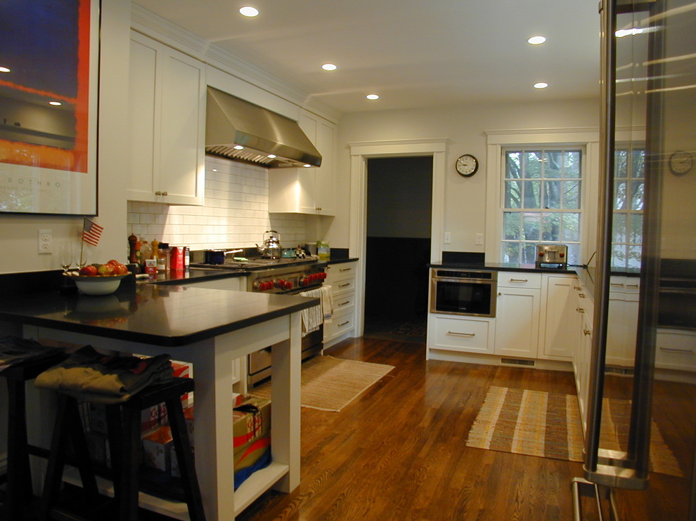 Transitional kitchen photo in Boston