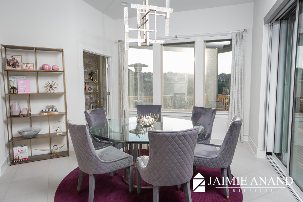 Home design - transitional home design idea in Austin
