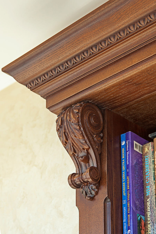 Мини-кабинет в большой квартире