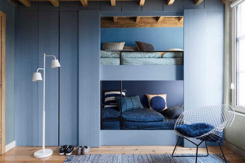 habitacion juvenil con denim drift color azul de dulux diariodesign