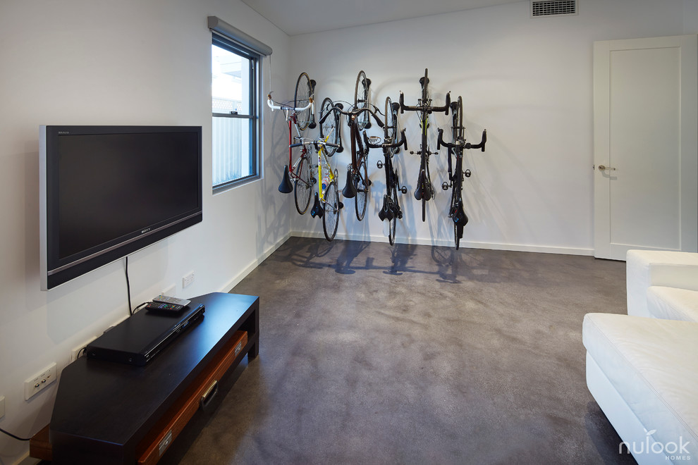 This is an example of a contemporary home gym in Perth.