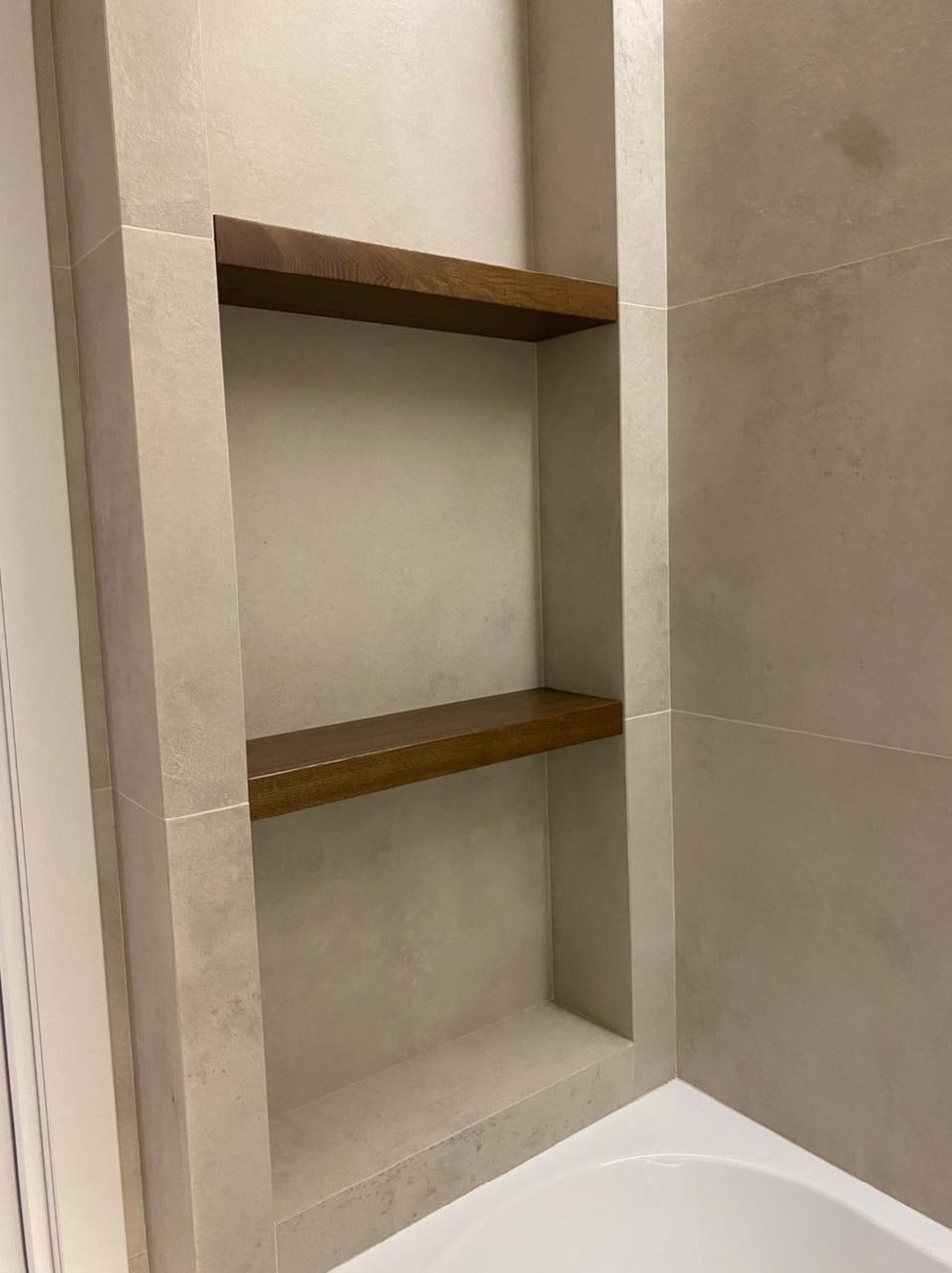 Фото реализованного проекта ванной камнаты.