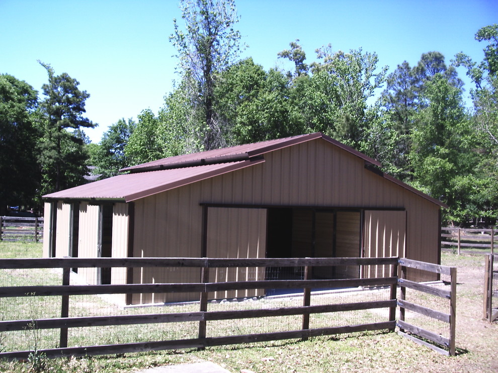 Example of a mountain style home design design in Phoenix
