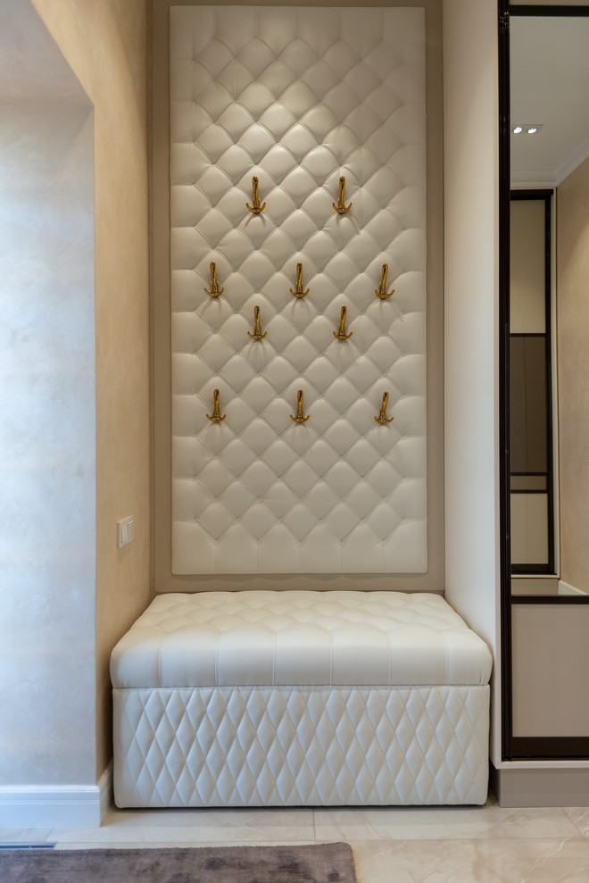 Дом с бассейном