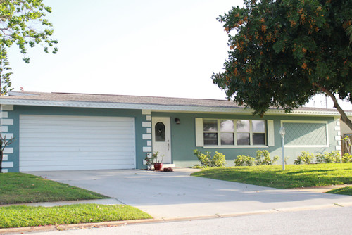 1960�s exteriorwill paint help? 1960�s exteriorwill paint help?