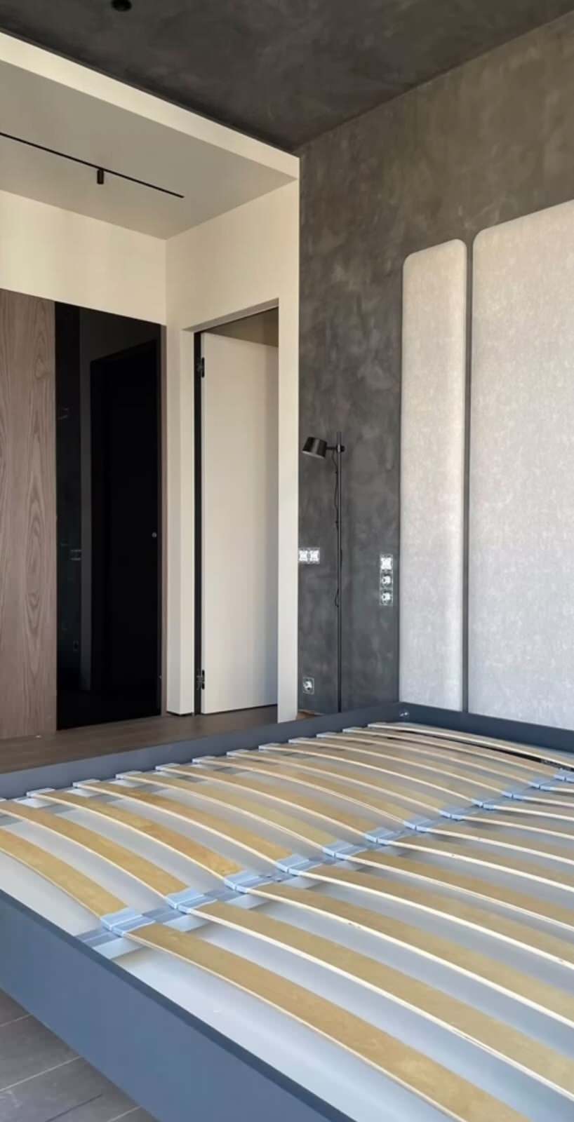 Кровати, стеновые панели, мебель 2022-2023