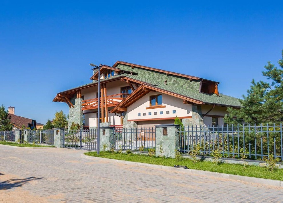 House # 3    Дом # 3