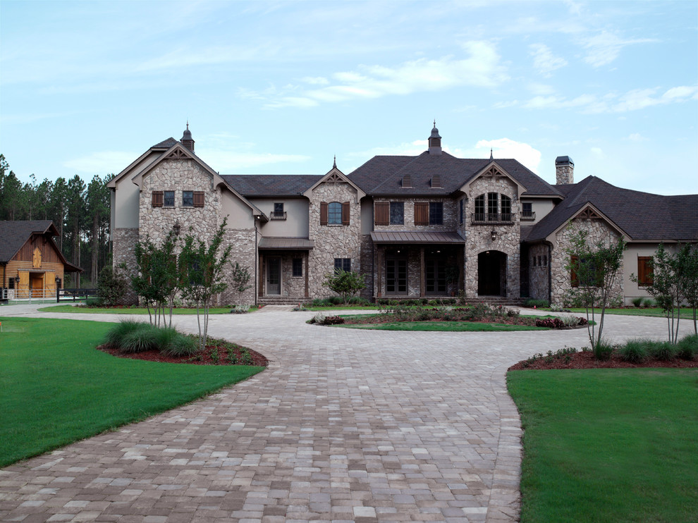 This is an example of a country exterior in Jacksonville.