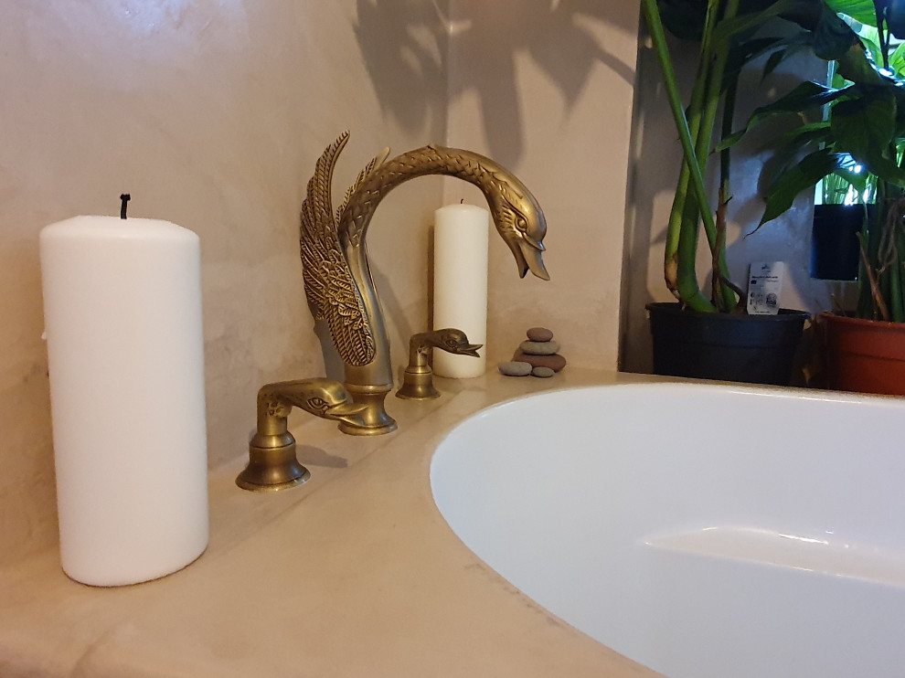 Microcement bathroom renovation