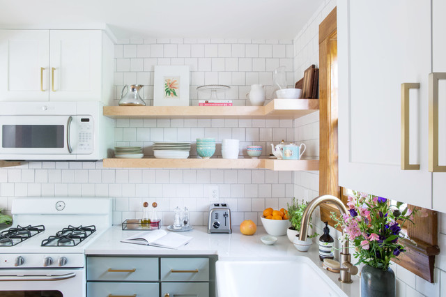 White Kitchen Cabinets With Brass, White Kitchen Cabinets Brass Handles