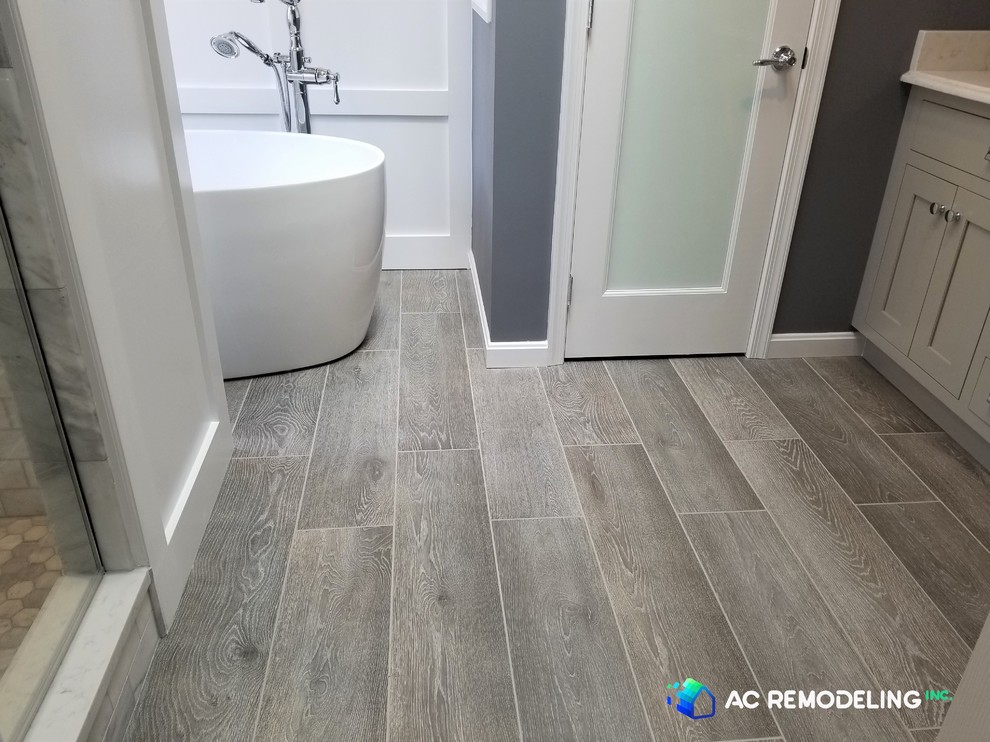 Chester Levo floor tile and water closet.