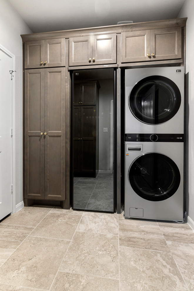 Kelly Falls - Kitchen and Laundry Room Remodel