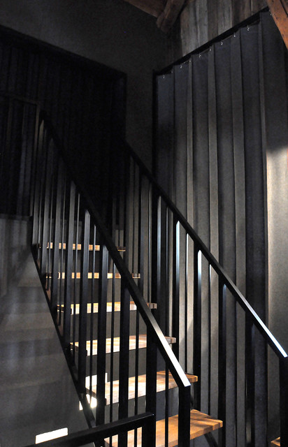 Villa solaire contemporary-staircase