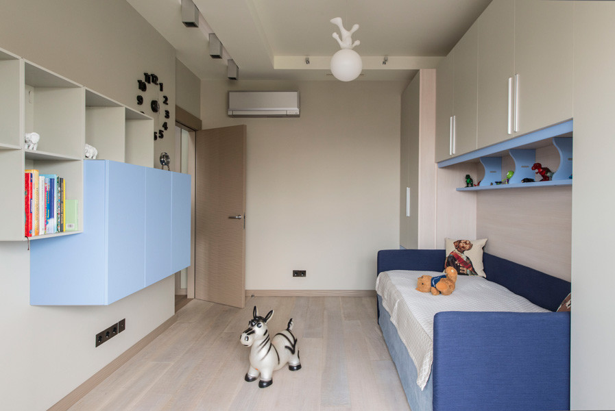 УНИВЕРСИТИ