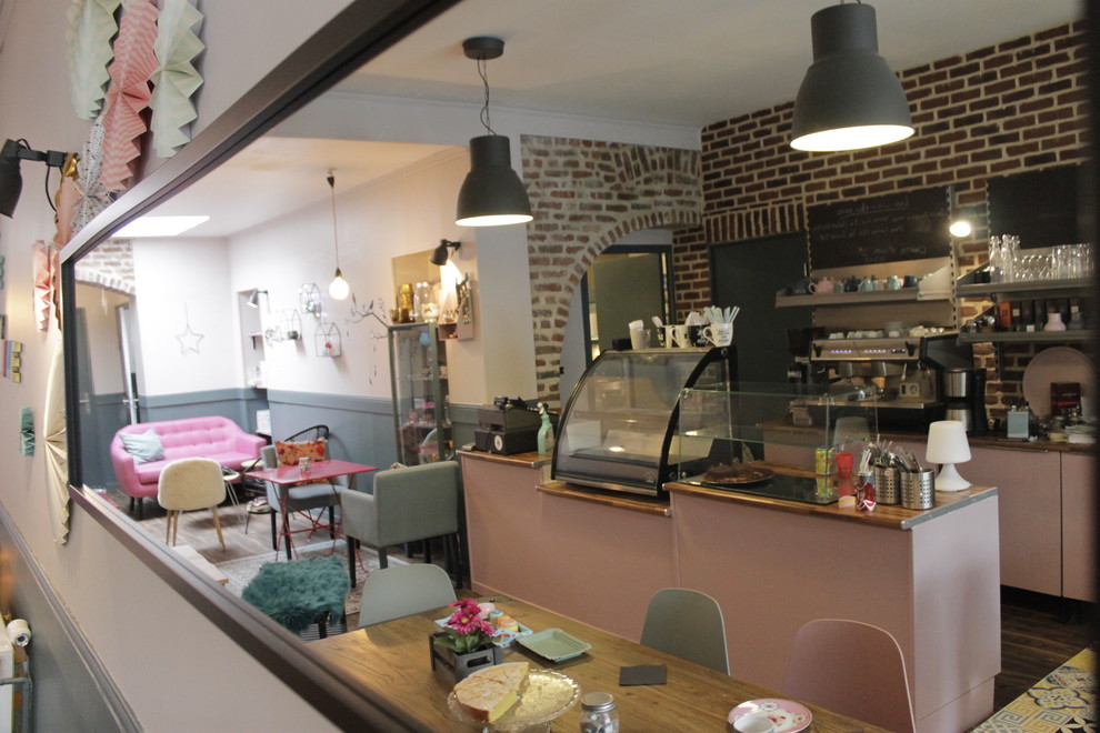 SALON DE THE