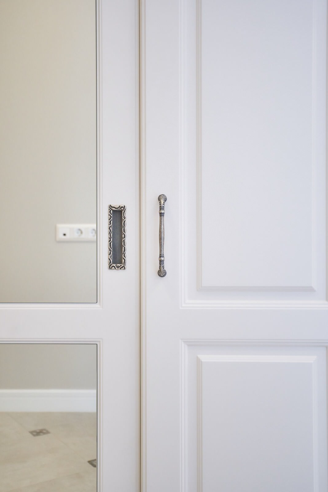 Раздвижные двери-купе raumplus для гардеробной