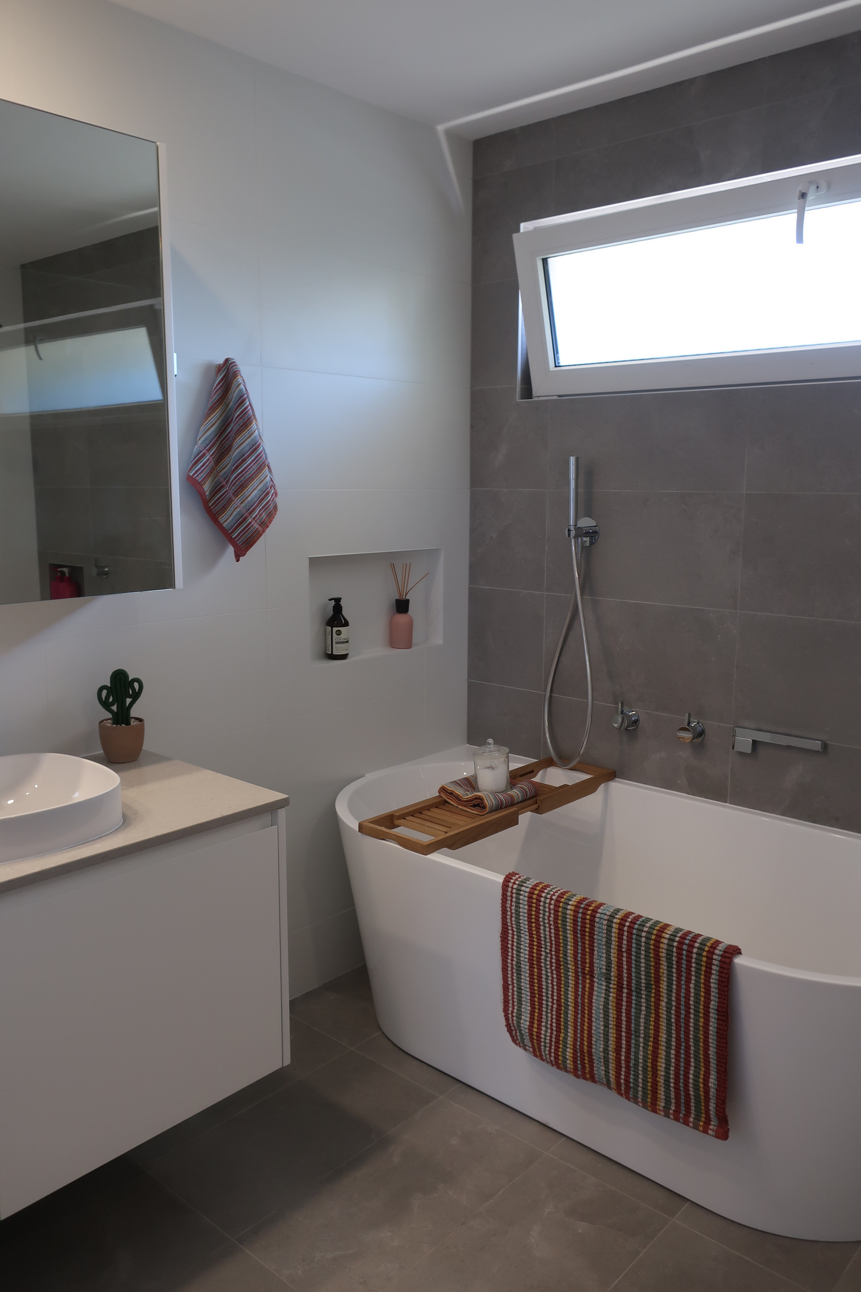 FIX OUR BROKEN BATHROOM PLEASE