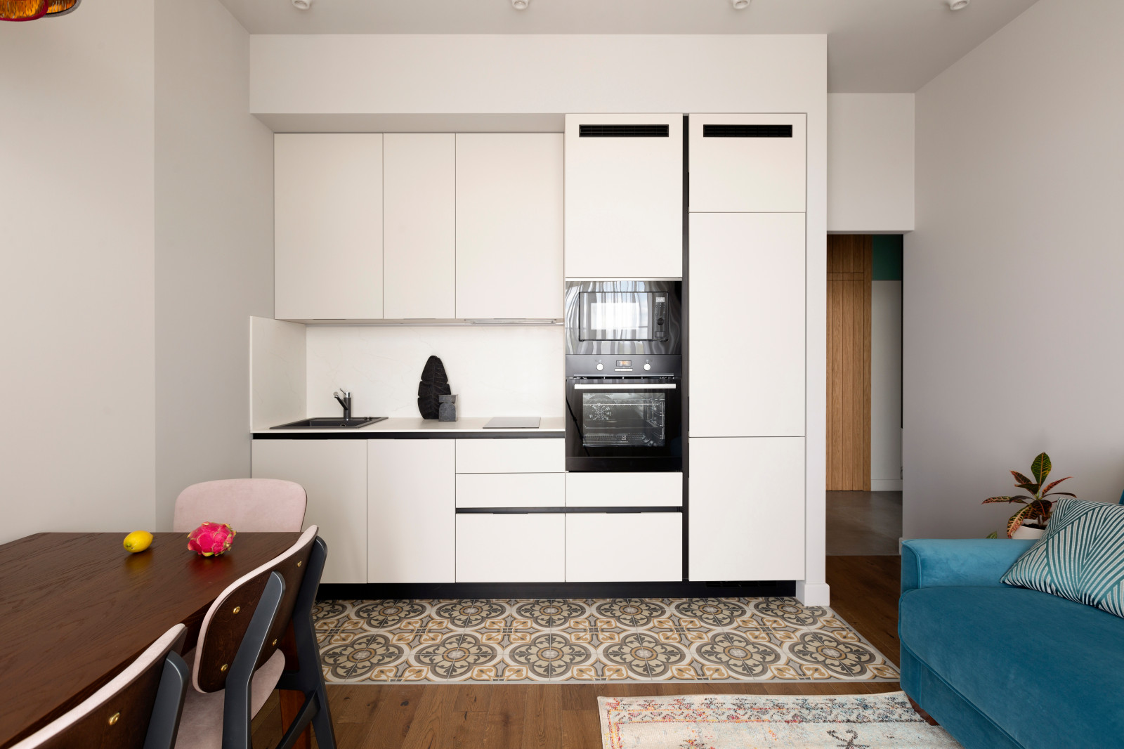 Публикация в IVD.ru Однокомнатная квартира с этномотивами