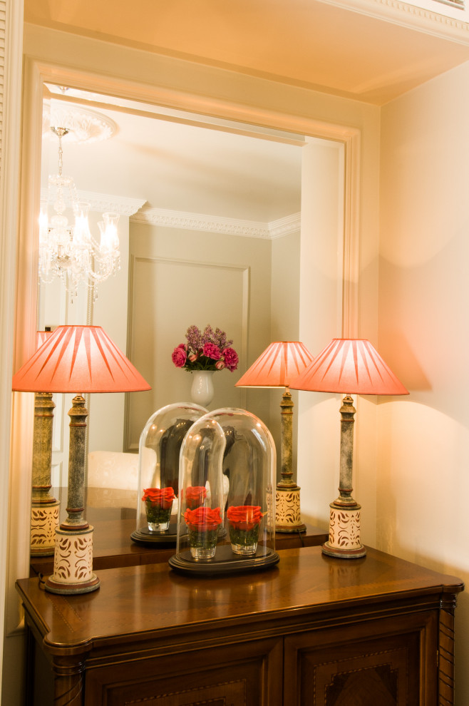 Apartment on the street G