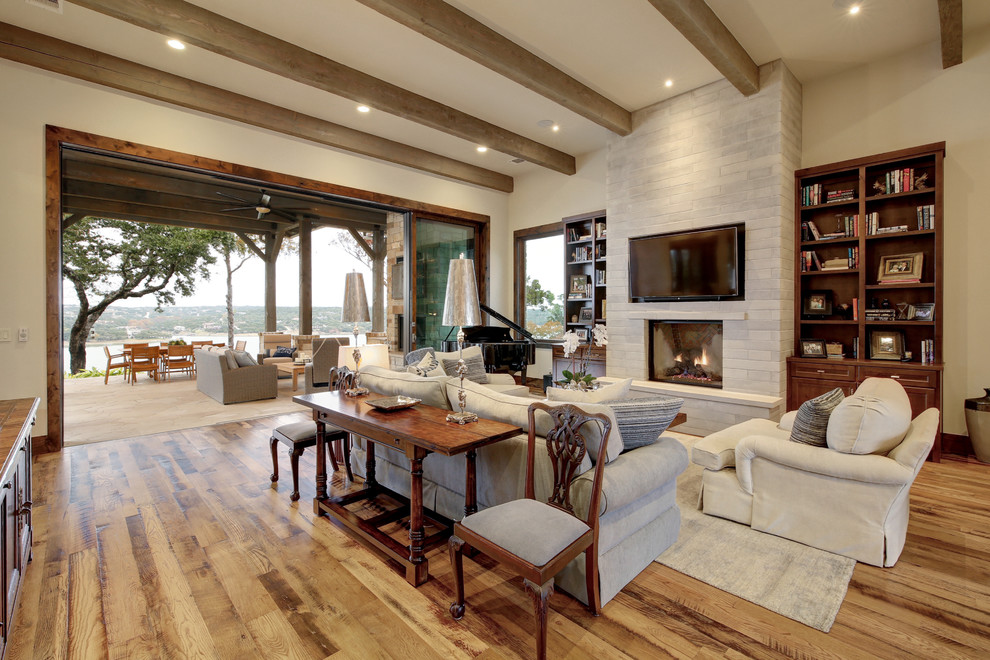 Design ideas for a country home design in Austin.