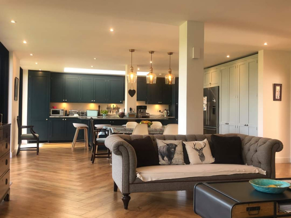 Kitchen Spray Painting & Furniture Restoration in Sheffield