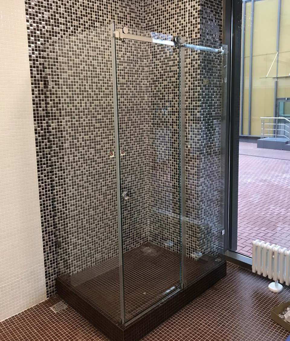 Душевые кабины