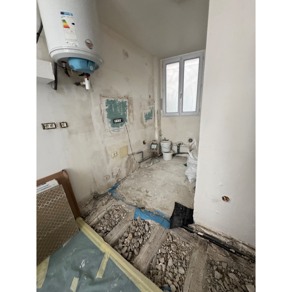 Projet Château-Landon, rénovation d'une cuisine, entrée & salle de bain.