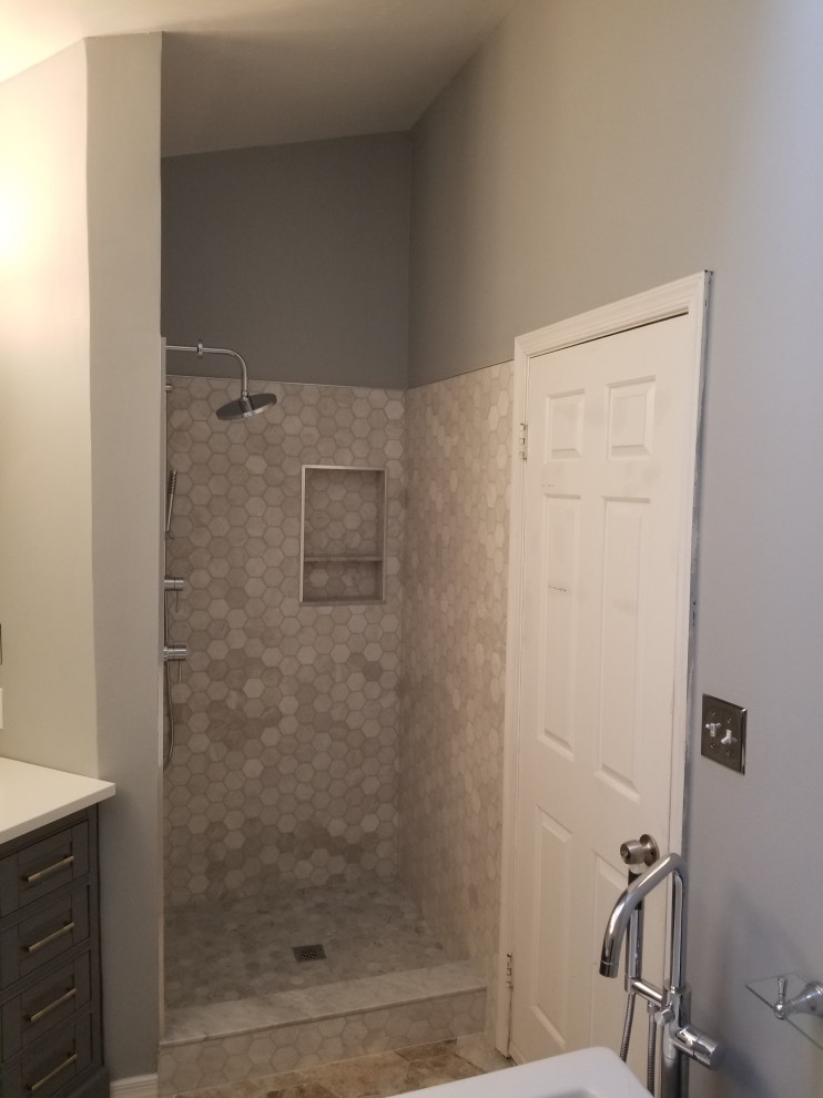 5946 Norham Dr.  Weaver