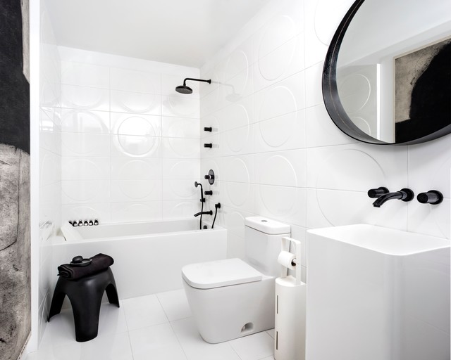 candy factory loft modern-badezimmer