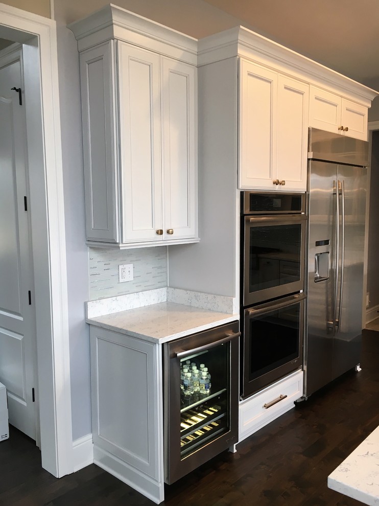 Elegant kitchen in white and blue