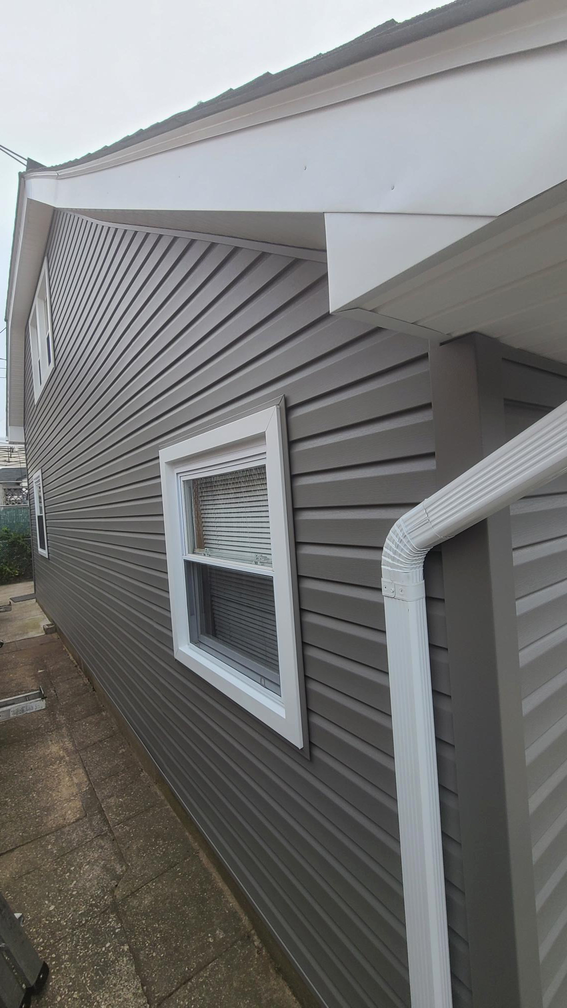 siding before and after