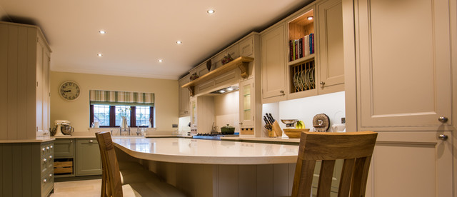 Handmade Inframe Kitchen traditional-kitchen