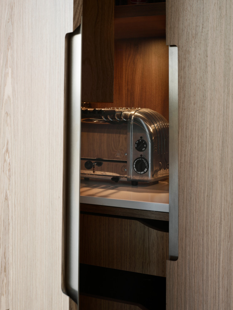 Photo of a modern kitchen in London.
