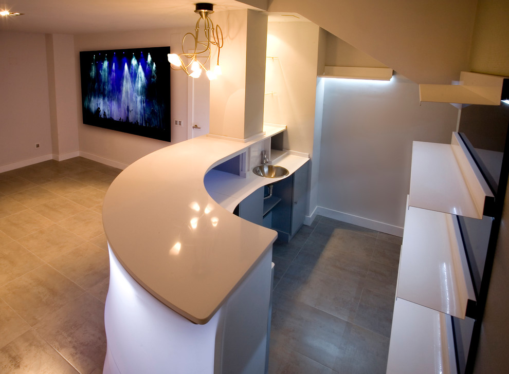 Inspiration for a mid-sized contemporary single-wall seated home bar in Madrid with laminate benchtops, white splashback and ceramic floors.