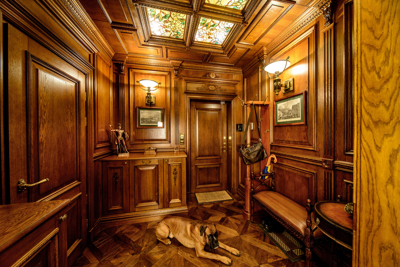 Отделка квартиры деревом