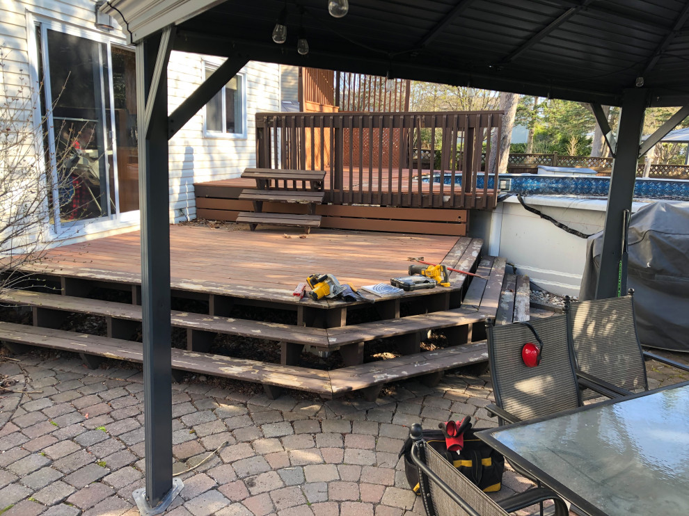 Azek Cypress and Dark hickory deck around pool