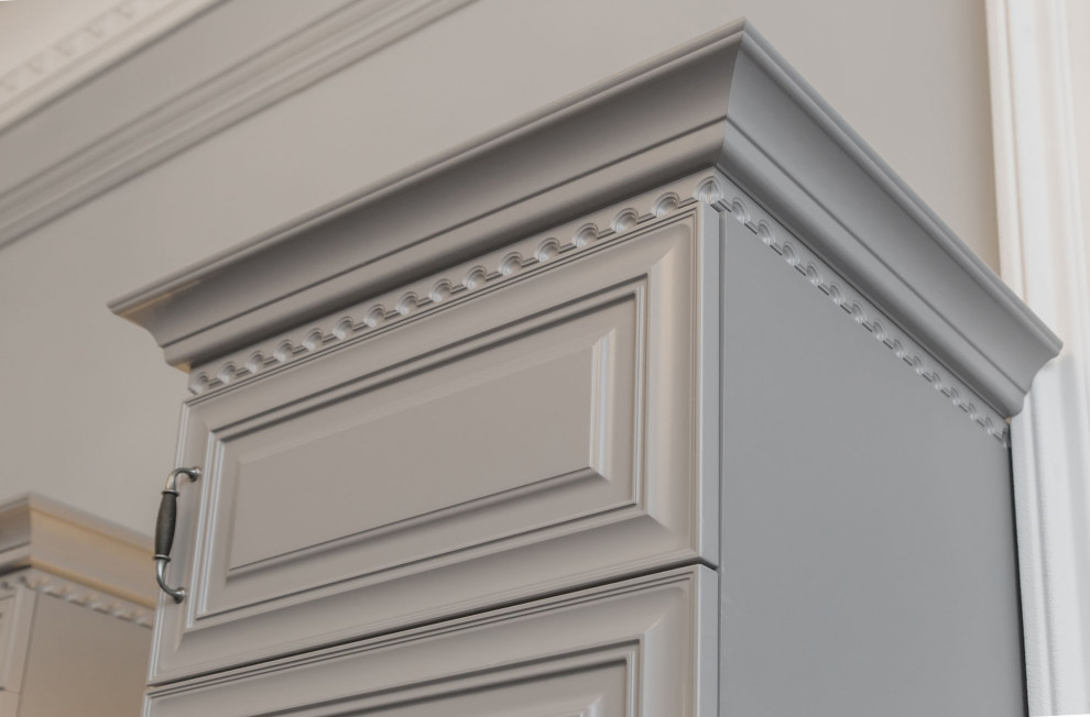 Классическая кухня для старого фонда Санкт-Петербурга