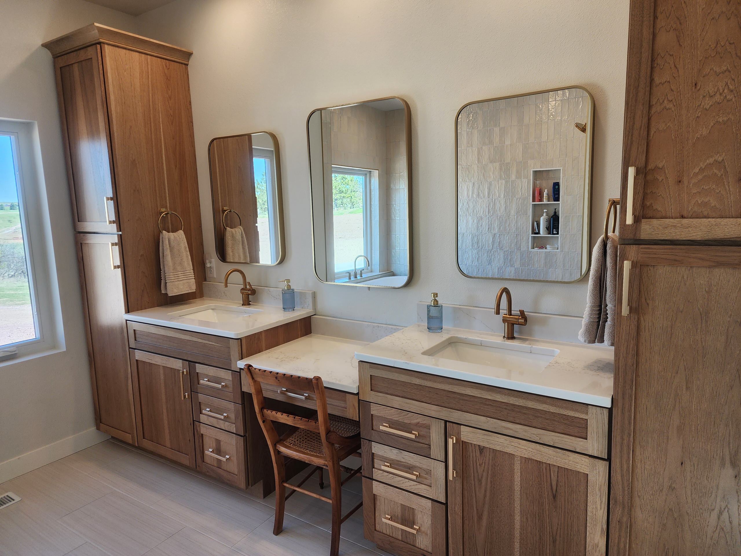 Whitewood Home with Iverson