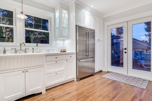 Charming Cape Cod clasico-cocina