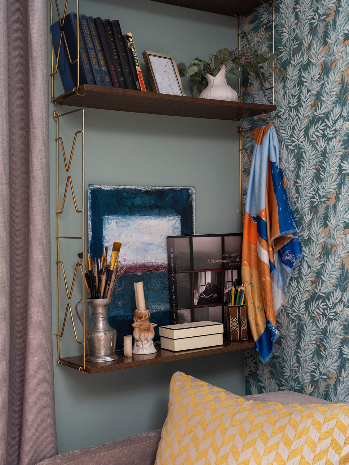 Комната-кабинет интерьерного фотографа Дины Александровой