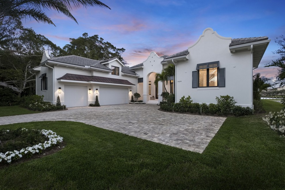 Transitional exterior home photo in Miami