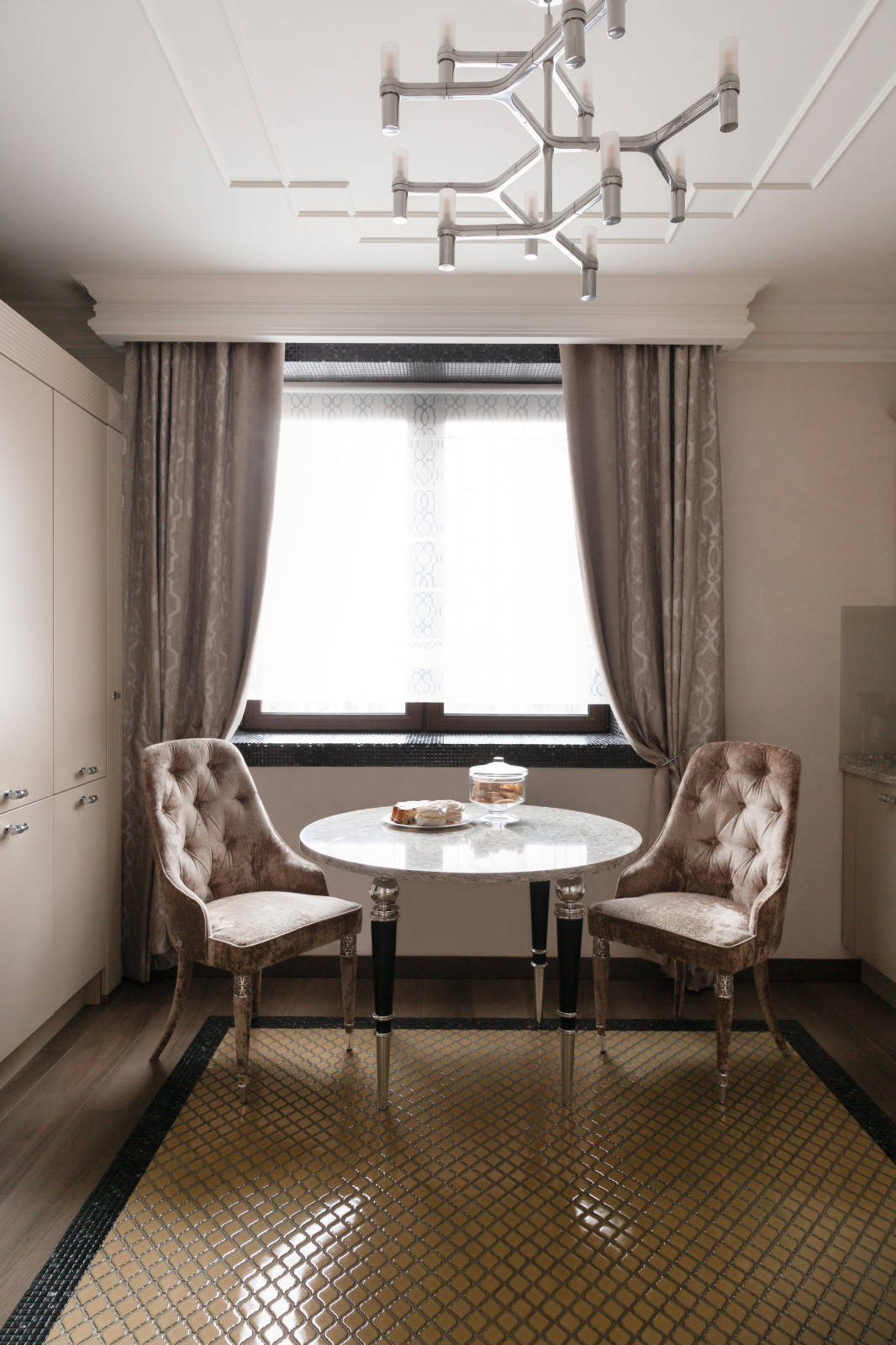 Современная классика Ар-деко на ВДНХ