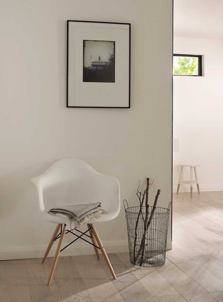 Photo of a beach style hallway in West Midlands.