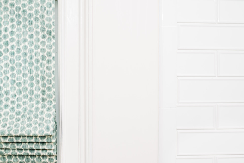 Home design - transitional home design idea in Boston