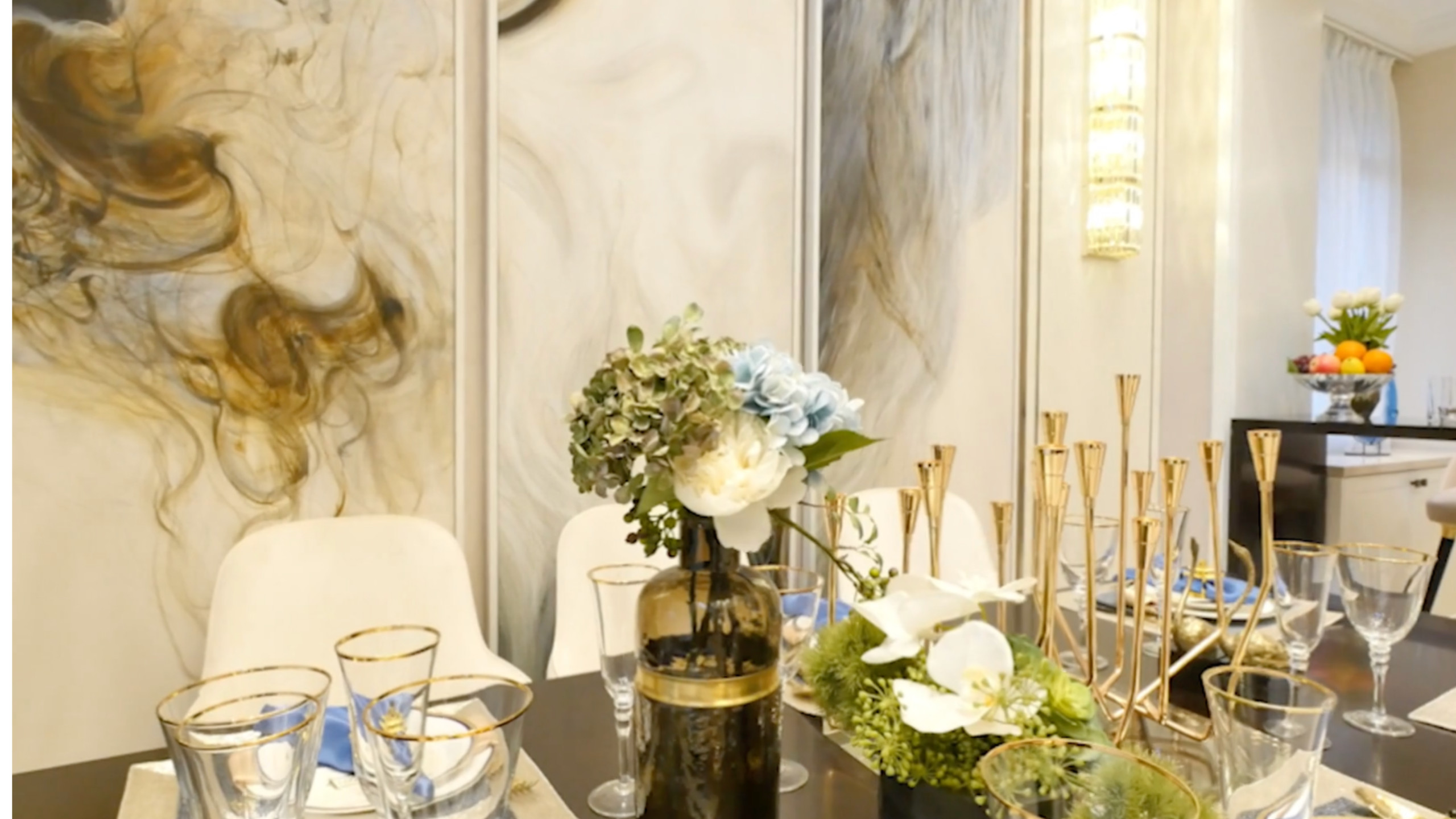 Sleek Modern Dining Room with Elegant Accents in Chertsey