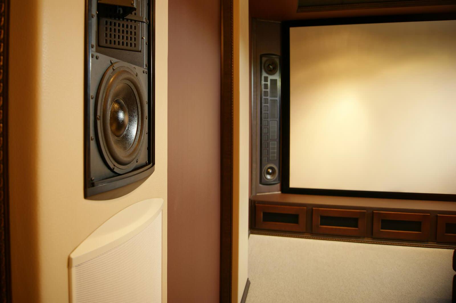 Домашний кинозал в Санкт-Петербурге
