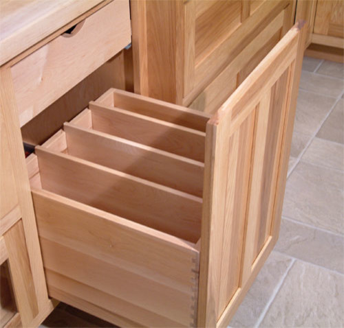 Storage regular base cabinet vs drawers 